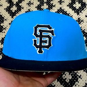 Powder blue SF Giants hat size  7 and 1/4